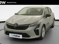 Gris Utilisé 2024 Renault Clio V Evolution Citadine | 17 999 € (Prix assez cher)