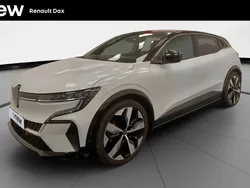 Blanc Utilisé 2022 Renault Mégane Techno Berline | 22 990 € (Bon prix)