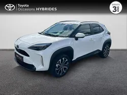 Blanc Utilisé 2024 Toyota Yaris Hybrid Design | 24 490 € (Prix assez cher)