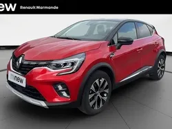 Rouge Utilisé 2024 Renault Captur Techno SUV | 19 690 € (Prix juste)