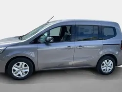 Gris Utilisé 2023 Renault Kangoo Techno Monospace | 24 990 € (Prix cher)
