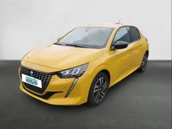 Jaune Utilisé 2023 Peugeot 208 Allure Citadine | 17 990 € (Prix cher)