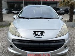 Gris Utilisé 2007 Peugeot 207 Citadine | 3 990 € (Prix assez cher)