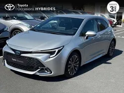 Gris Utilisé 2023 Toyota Corolla Design | 23 990 € (Bon prix)