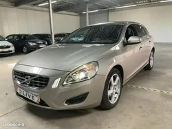 Utilisé 2013 Volvo V60 Summum Break | 8 990 €
