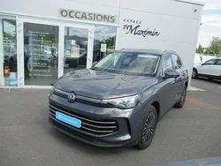 Gris Utilisé 2024 VW Tiguan Elegance SUV | 47 990 € (Super prix)