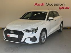 Blanc ibis Utilisé 2024 Audi A3 Sportback e-tron Business Citadine | 34 990 € (Prix juste)