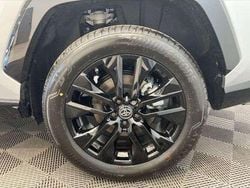 Utilisé 2025 Toyota RAV4 Hybrid SUV | 46 990 € (Prix assez cher)