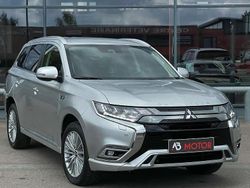 Argent Utilisé 2021 Mitsubishi Outlander P-HEV SUV | 25 990 € (Prix assez cher)