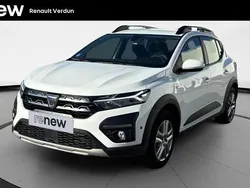 Blanc Utilisé 2022 Dacia Sandero Comfort Citadine | 14 469 € (Prix juste)