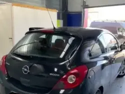 Noir Utilisé 2009 Opel Corsa Enjoy Berline | 900 € (Super prix)
