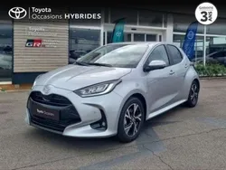 Nouvelle 2025 Toyota Yaris Hybrid Design Berline | 25 490 € (Prix assez cher)