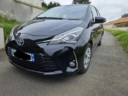 Noir Utilisé 2022 Toyota Yaris Hybrid Lounge Berline | 11 500 €