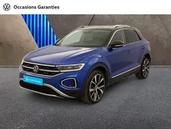 Bleu ravenna métallisée/toit noir Utilisé 2023 VW T-Roc Exclusive SUV | 30 900 € (Prix juste)