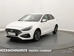 Blanc Utilisé 2024 Hyundai i30 Berline | 25 904 € (Prix assez cher)