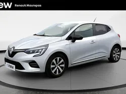 Utilisé 2023 Renault Clio V Citadine | 15 390 € (Bon prix)