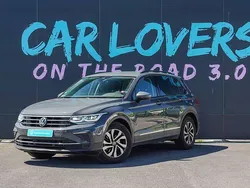 Gris Utilisé 2022 VW Tiguan Life SUV | 28 990 € (Super prix)