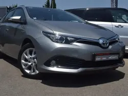 Gris Utilisé 2016 Toyota Auris Hybrid Break | 11 900 € (Prix juste)