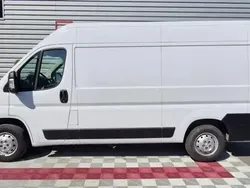 Utilisé 2023 Peugeot Boxer Van | 21 999 € (Prix juste)