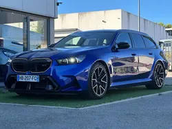 Bleu Nouvelle 2024 BMW M5 Sport Line Break | 180 000 € (Prix cher)