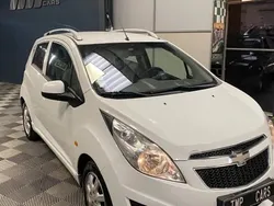 Blanc Utilisé 2011 Chevrolet Spark LS Citadine | 4 990 € (Prix juste)