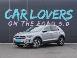 Gris pyrite metallise Utilisé 2025 VW T-Roc SUV | 29 690 € (Prix juste)