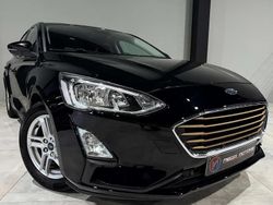 Noir Utilisé 2018 Ford Focus Berline | 12 900 € (Prix juste)
