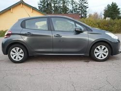 Occasion 2017 Peugeot 208 Premium Citadine | 2 500 €