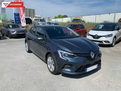 Gris Utilisé 2021 Renault Clio V Business Berline | 16 490 €