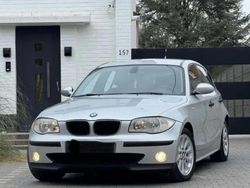 Utilisé 2006 BMW 118 Comfort Edition Citadine | 3 200 € (Prix juste)