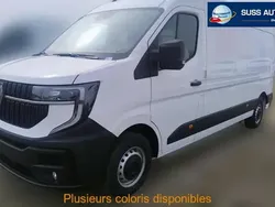 Blanc Nouvelle 2025 Renault Master Van | 38 837 € (Prix juste)