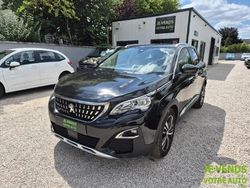 Noir Utilisé 2018 Peugeot 3008 Allure Monospace | 16 990 € (Prix assez cher)
