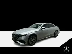 Argent Utilisé 2023 Mercedes E220 AMG line Berline | 63 579 € (Prix cher)