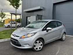 Gris Utilisé 2009 Ford Fiesta Trend Citadine | 3 990 € (Prix juste)