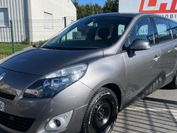 Utilisé 2010 Renault Scénic III Dynamique Monospace | 3 990 €