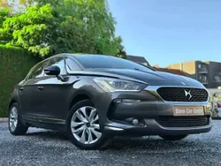 Gris Utilisé 2017 DS Automobiles DS5 Sport Chic Citadine | 15 800 €