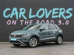 Bleu Utilisé 2024 VW T-Roc Edition SUV | 30 990 € (Prix assez cher)