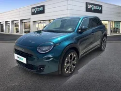 Bleu Utilisé 2024 Fiat 600 La Prima | 23 990 € (Super prix)