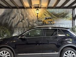 Utilisé 2022 VW T-Roc Style SUV | 24 950 € (Prix juste)