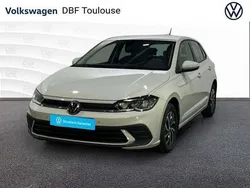 Gris Utilisé 2023 VW Polo S | 17 989 € (Prix juste)