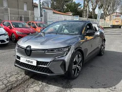 Gris Utilisé 2022 Renault Mégane Iconic Berline | 23 290 € (Bon prix)