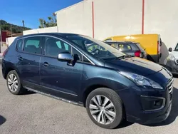 Bleu Utilisé 2014 Peugeot 3008 Allure SUV | 9 990 € (Prix juste)