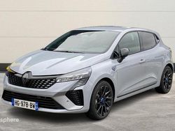 Gris Utilisé 2025 Renault Clio V Esprit Alpine Berline | 25 490 € (Prix cher)