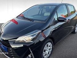 Noir Utilisé 2018 Toyota Yaris Hybrid Business Edition Berline | 13 990 € (Prix juste)