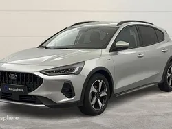 Gris Utilisé 2022 Ford Focus Active Berline | 20 499 € (Prix juste)
