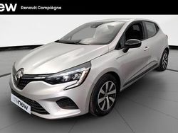 Gris Utilisé 2023 Renault Clio V Equilibre Citadine | 16 490 € (Prix juste)
