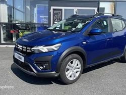 Bleu Utilisé 2023 Dacia Sandero Expression Citadine | 15 799 € (Prix juste)
