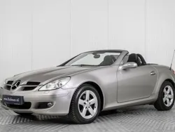 Gris Utilisé 2007 Mercedes SLK200 Cabriolet | 14 990 €