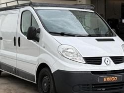 Blanc Utilisé 2014 Renault Trafic Van | 7 990 € (Prix assez cher)