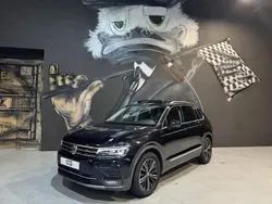 Noir Utilisé 2020 VW Tiguan Exclusive SUV | 29 390 € (Prix juste)